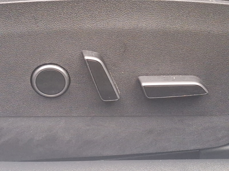 Used Tesla Model 3 2021 for sale - 76713598: Photo 14