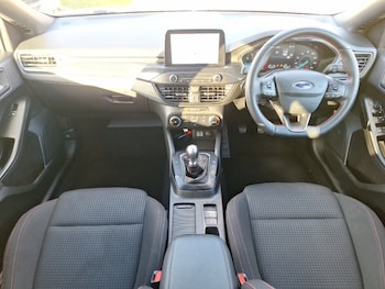 Used Ford Focus 2021 for sale - 76556345: Photo