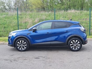 Used Renault Captur 2025 for sale - 78440280: Photo