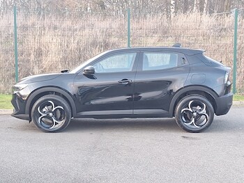 Used Alfa Romeo Junior 2025 for sale - 77908062: Photo