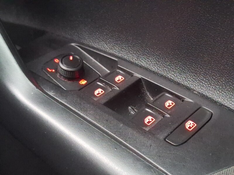 Used Volkswagen Polo 2021 for sale - 77702199: Photo 16