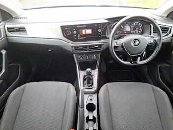 Used Volkswagen Polo 2021 for sale - 77702199: Photo