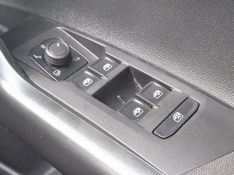 Used Volkswagen Polo 2023 for sale - 76518713: Photo 16