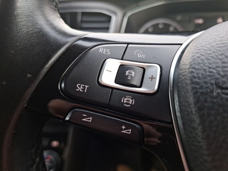 Used Volkswagen T-Roc 2019 for sale - 77503150: Photo 19