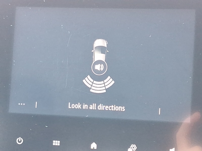 Used Renault Clio 2021 for sale - 77751680: Photo 11