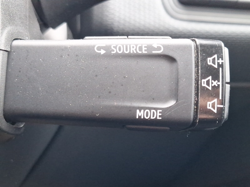 Used Renault Clio 2021 for sale - 77751680: Photo 13