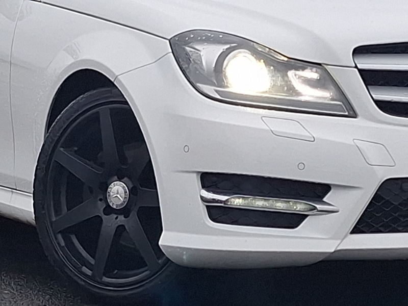 Used Mercedes-Benz C Class 2015 for sale - 77311660: Photo 9