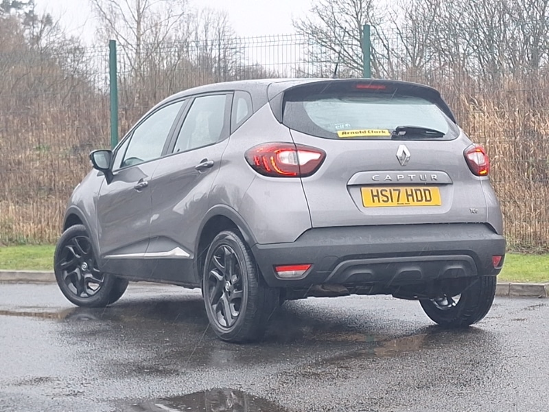 Used Renault Captur 2017 for sale - 77518230: Photo 3