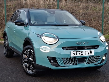 Used Fiat 600 2025 for sale - 76911663: Photo