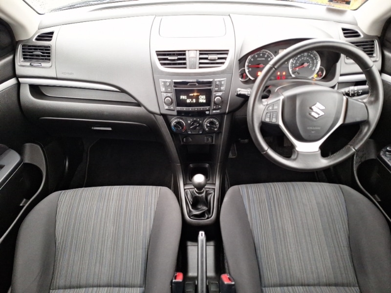 Used Suzuki Swift 2016 for sale - 77183693: Photo 2