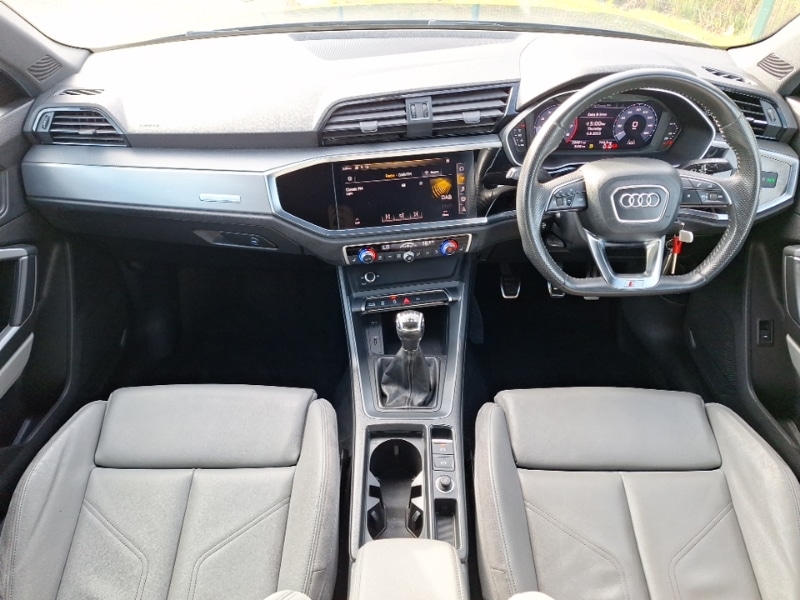 Used Audi Q3 2019 for sale - 75946390: Photo 2