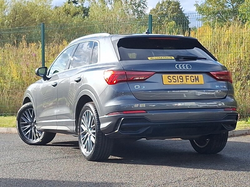 Used Audi Q3 2019 for sale - 75946390: Photo 3