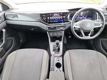 Used Volkswagen Polo 2024 for sale - 79407012: Photo