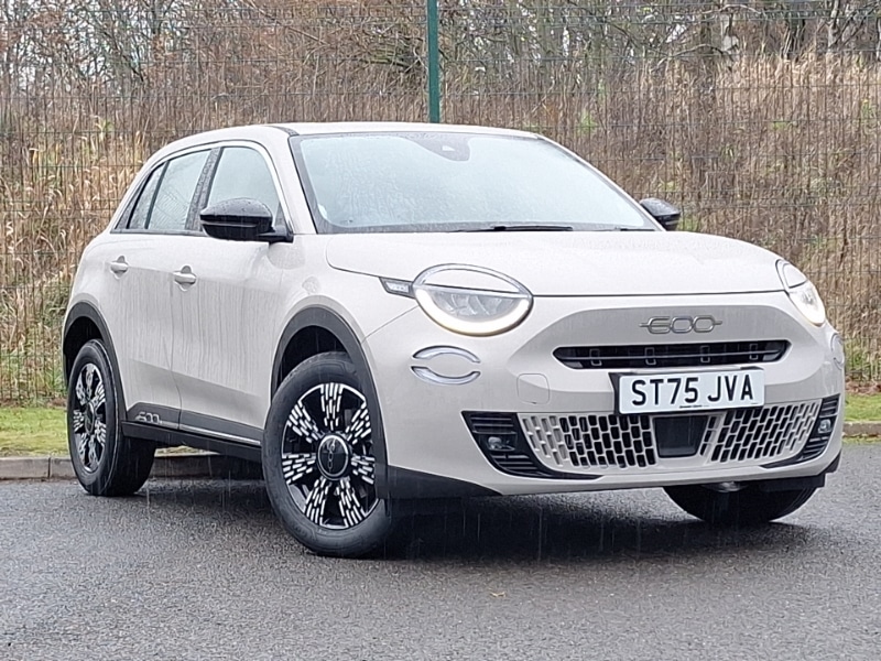 Used Fiat 600 2025 for sale - 76897747: Photo 1