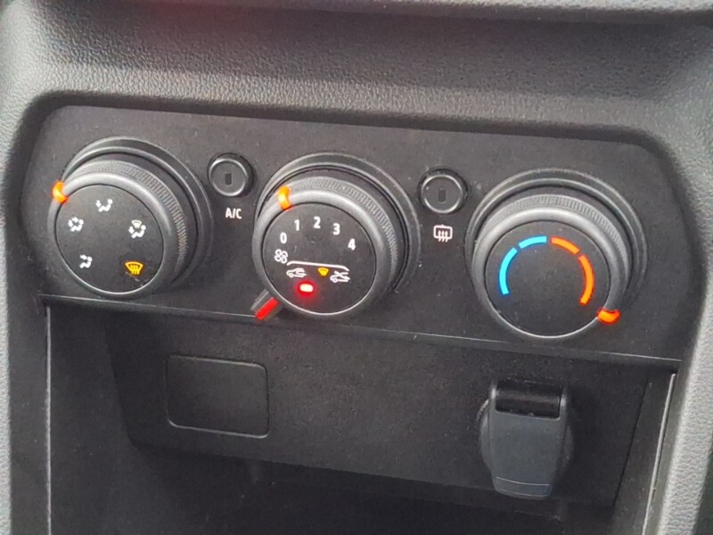 Used Dacia Sandero 2023 for sale - 77299471: Photo 16