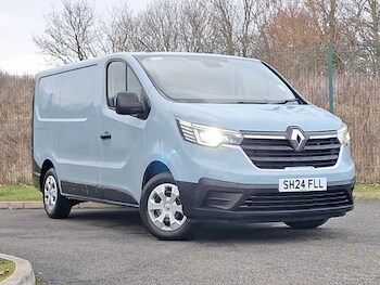 Renault Trafic feature image