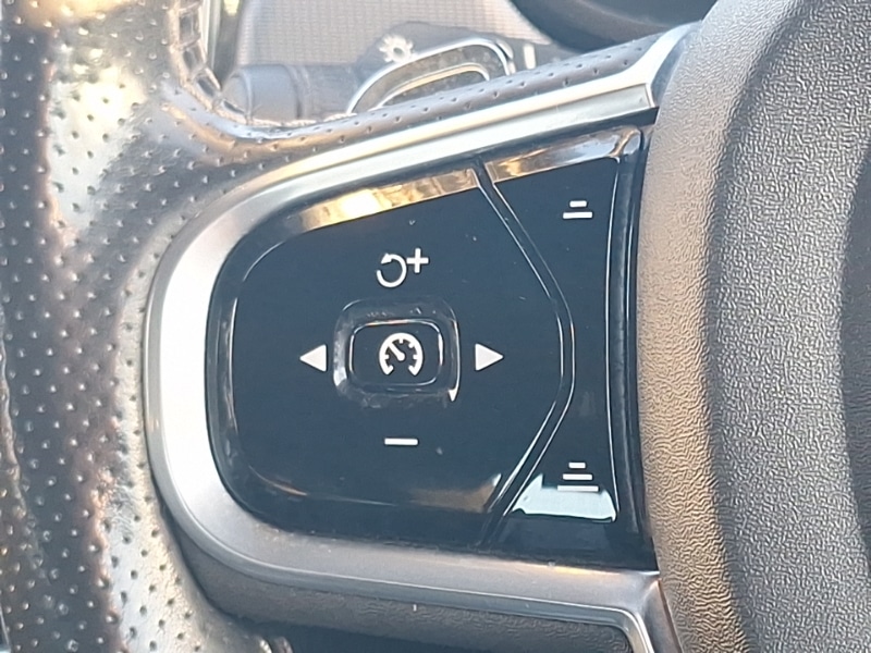 Used Volvo S90 2018 for sale - 77251702: Photo 18