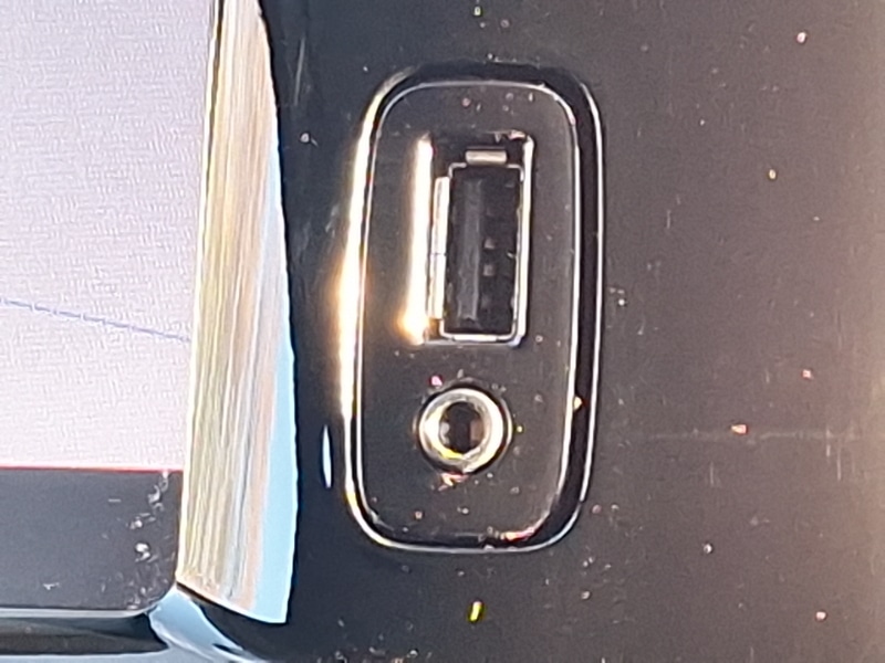 Used Renault Clio 2018 for sale - 76628935: Photo 15