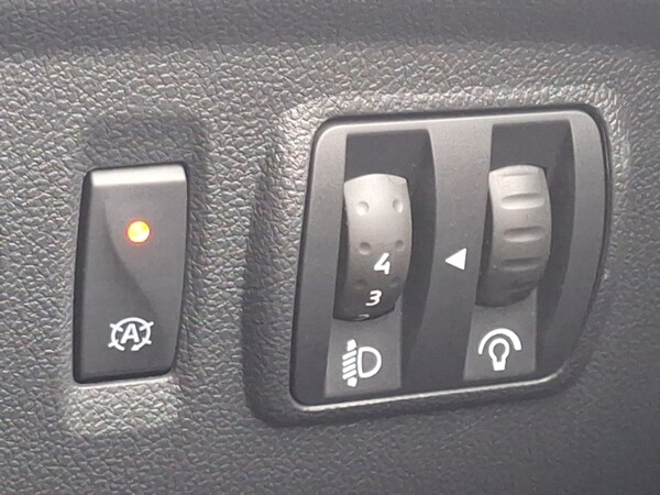Used Renault Captur 2019 for sale - 76213088: Photo 17