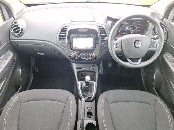 Used Renault Captur 2019 for sale - 76213088: Photo 2