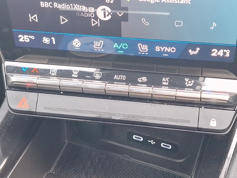 Used Renault Austral 2025 for sale - 76471651: Photo 15