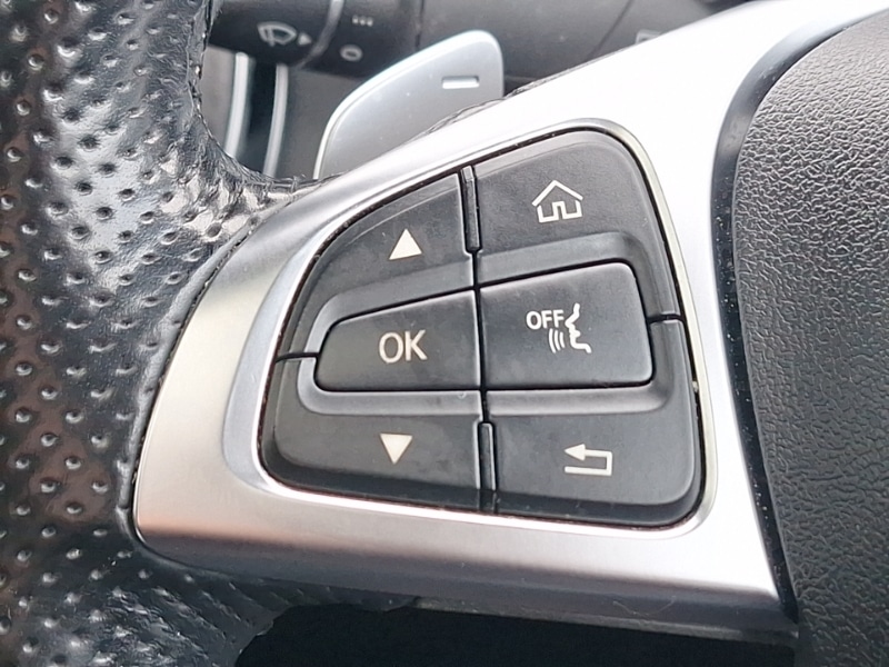 Used Mercedes-Benz GLC 2017 for sale - 78093948: Photo 18