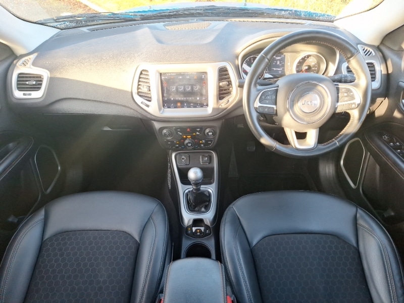 Used Jeep Compass 2018 for sale - 76964189: Photo 2