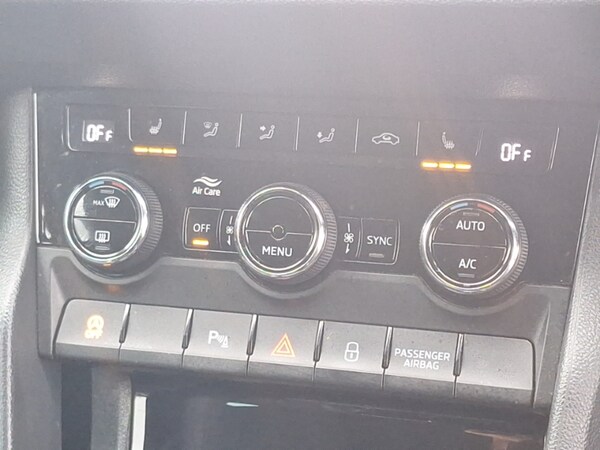 Used Skoda Karoq 2023 for sale - 76160326: Photo 14