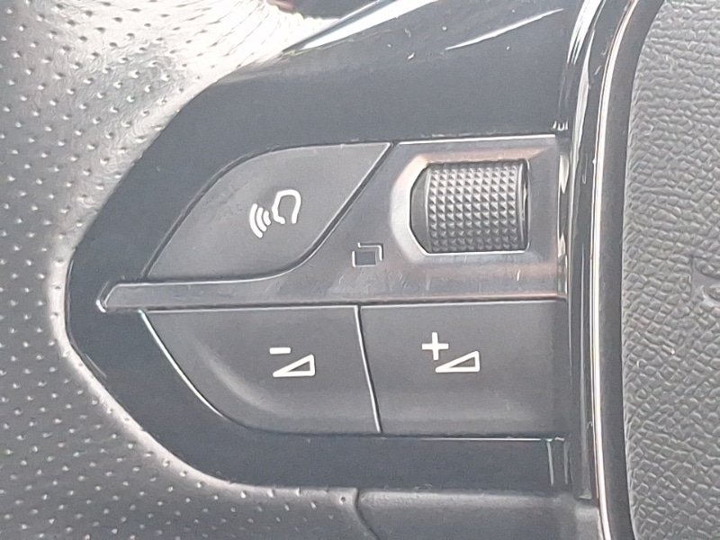 Used Peugeot 208 2021 for sale - 76947548: Photo 18