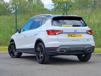 Used SEAT Arona 2023 for sale - 78842102: Photo