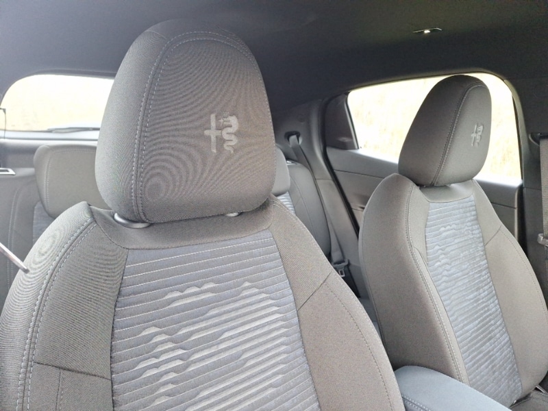 Used Alfa Romeo Junior 2025 for sale - 76983355: Photo 12