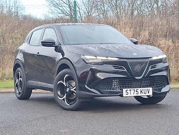 Used Alfa Romeo Junior 2025 for sale - 76983355: Photo