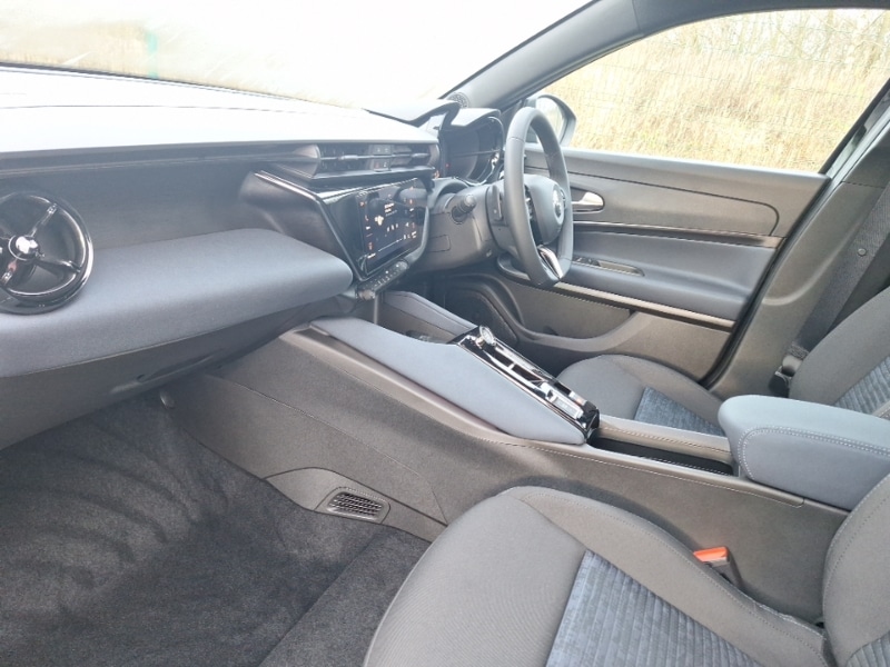 Used Alfa Romeo Junior 2025 for sale - 76983355: Photo 5