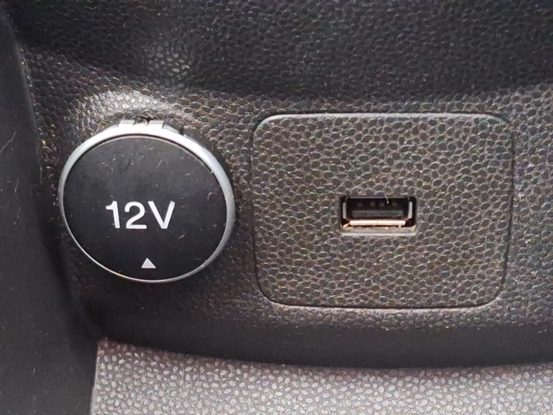 Used Ford Fiesta 2017 for sale - 77201812: Photo 16