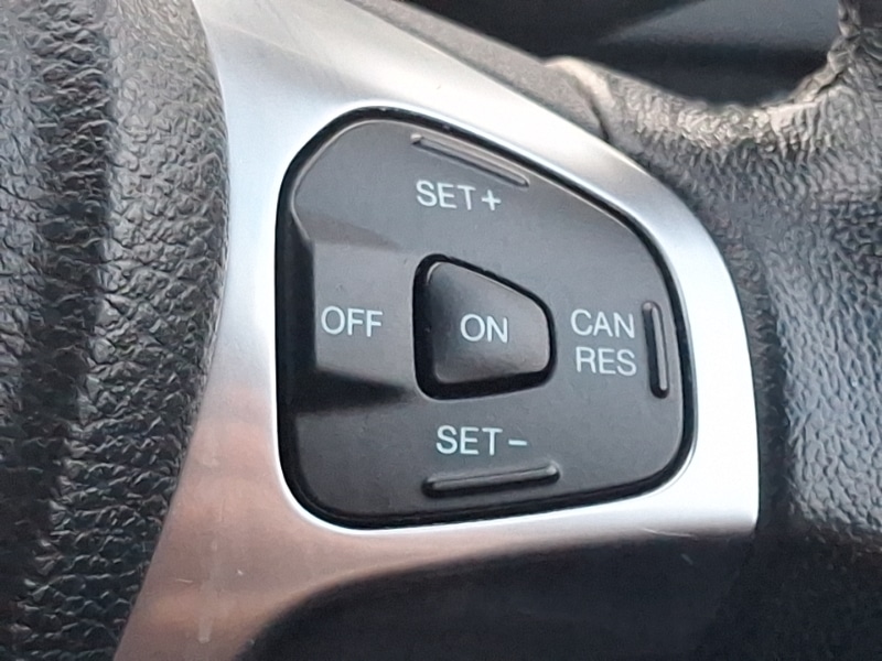 Used Ford Fiesta 2017 for sale - 77201812: Photo 19