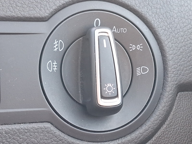 Used Volkswagen Polo 2017 for sale - 78040795: Photo 15