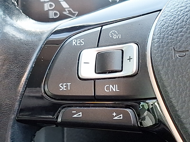 Used Volkswagen Polo 2017 for sale - 78040795: Photo 18