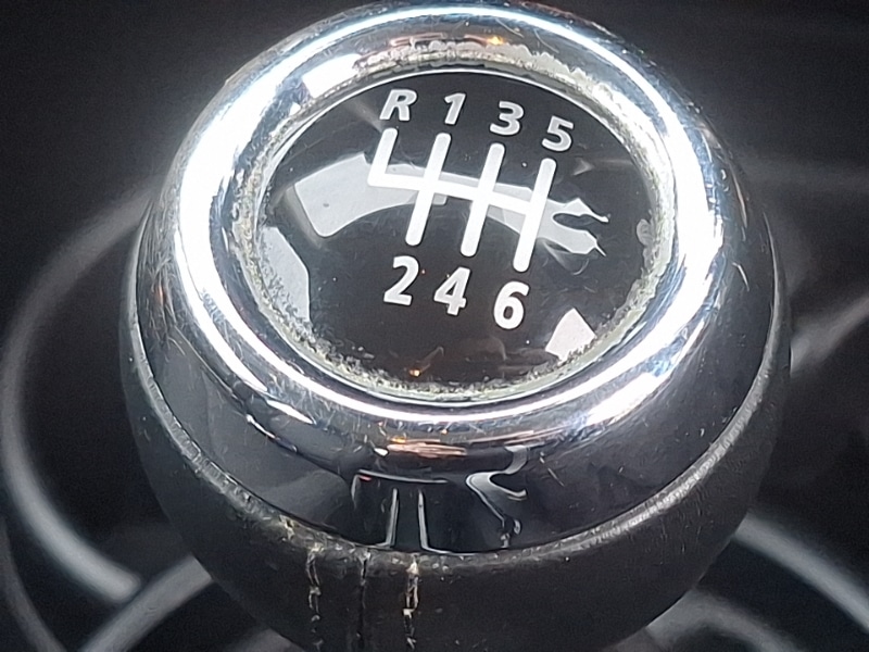 Used MINI Convertible 2016 for sale - 76644138: Photo 15