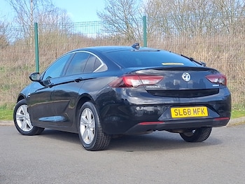 Used Vauxhall Insignia 2018 for sale - 78220957: Photo