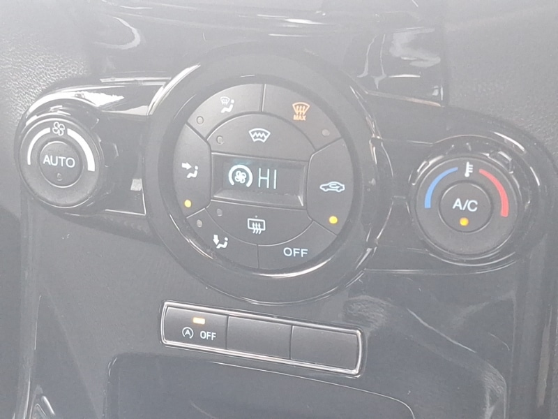 Used Ford Fiesta 2018 for sale - 76354490: Photo 13