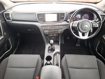 Used Kia Sportage 2018 for sale - 76543296: Photo