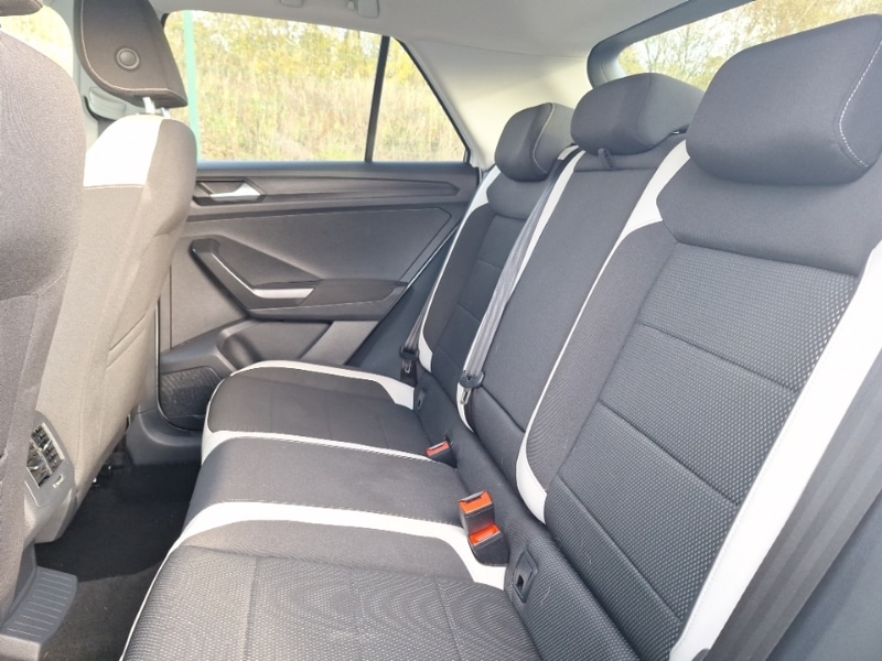 Used Volkswagen T-Roc 2018 for sale - 76427435: Photo 6