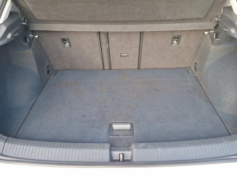 Used Volkswagen T-Roc 2018 for sale - 76427435: Photo 8