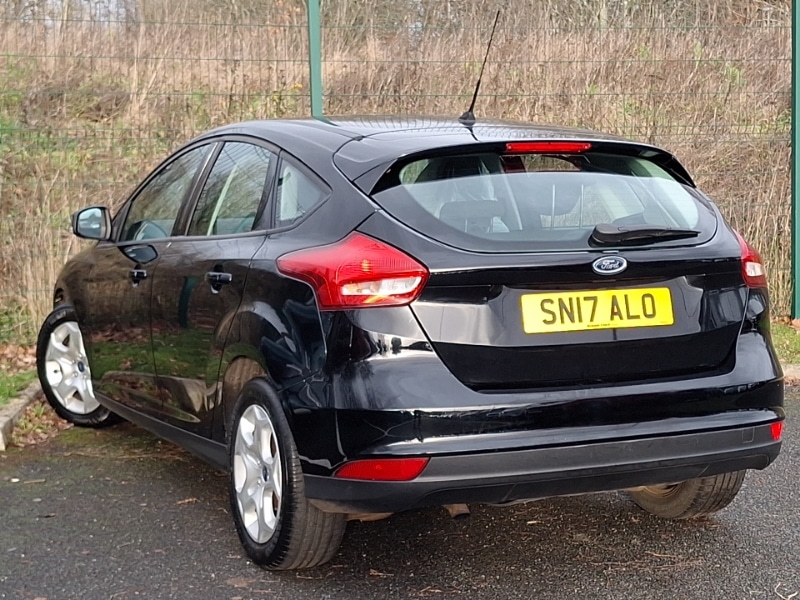 Used Ford Focus 2017 for sale - 77168872: Photo 3