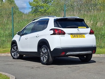 Used Peugeot 2008 2019 for sale - 78498538: Photo