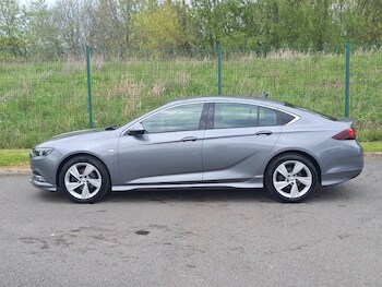 Used Vauxhall Insignia 2019 for sale - 78440393: Photo