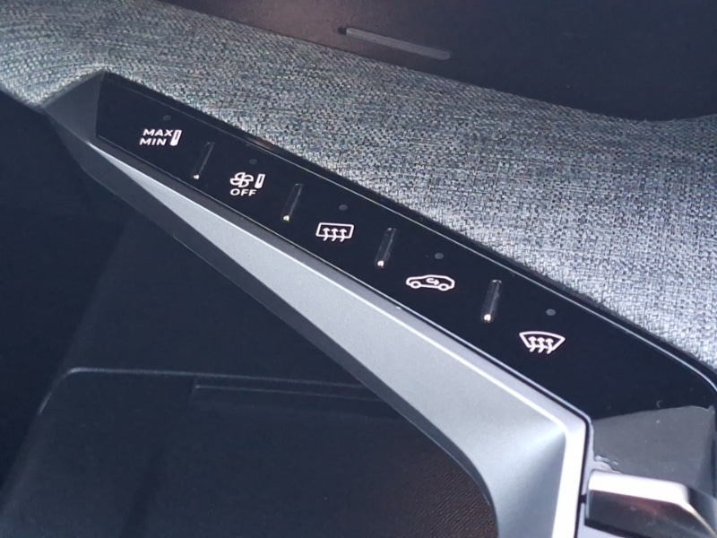 Used Peugeot 3008 2025 for sale - 77644323: Photo 16