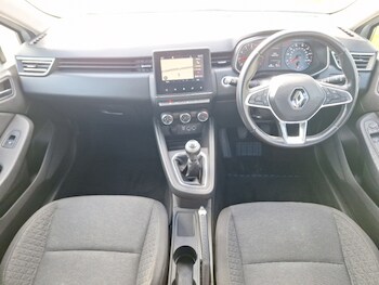 Used Renault Clio 2020 for sale - 78274700: Photo