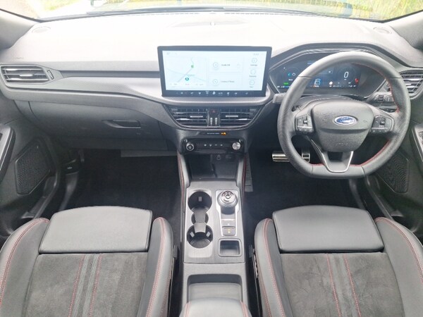 Used Ford Kuga 2024 for sale - 75613940: Photo 2