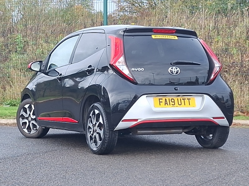 Used Toyota AYGO 2019 for sale - 76343424: Photo 3